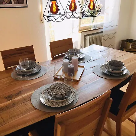 Schöne Ferienwohnung mit viel Platz und Parkplatz Mullheim  Exterior foto