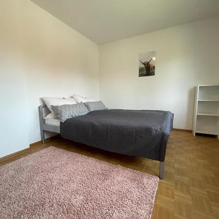 Schöne Ferienwohnung mit viel Platz und Parkplatz Mullheim  Exterior foto