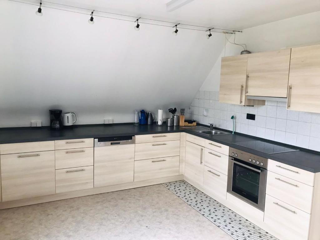 Apartment Schöne Mit Viel Platz Und Parkplatz *